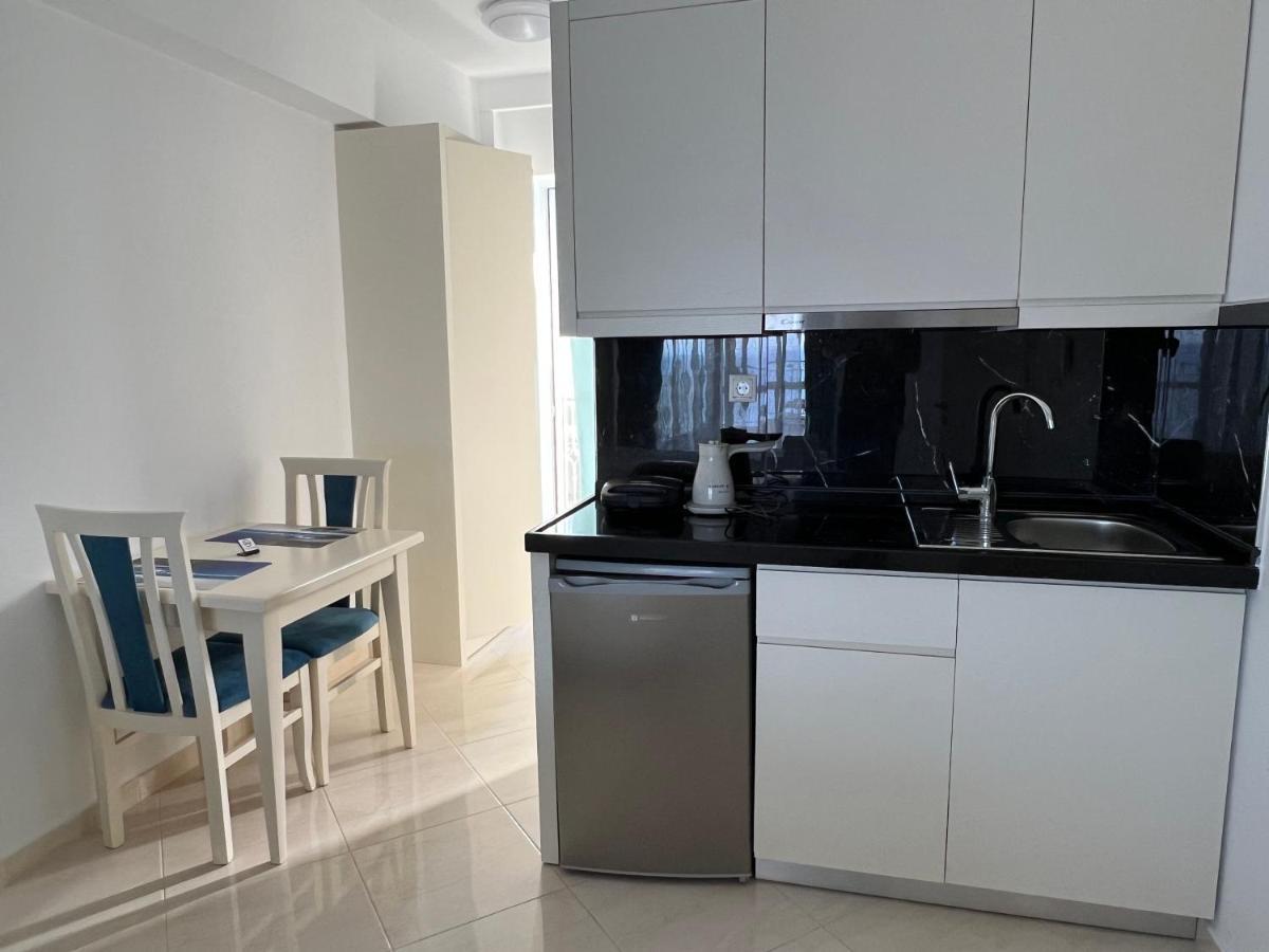 Paradise Apartment Sarandë Buitenkant foto